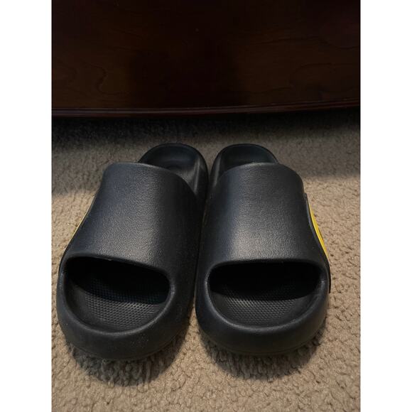 Women's slip on smiley Sandals size 6 - Picture 2 of 5